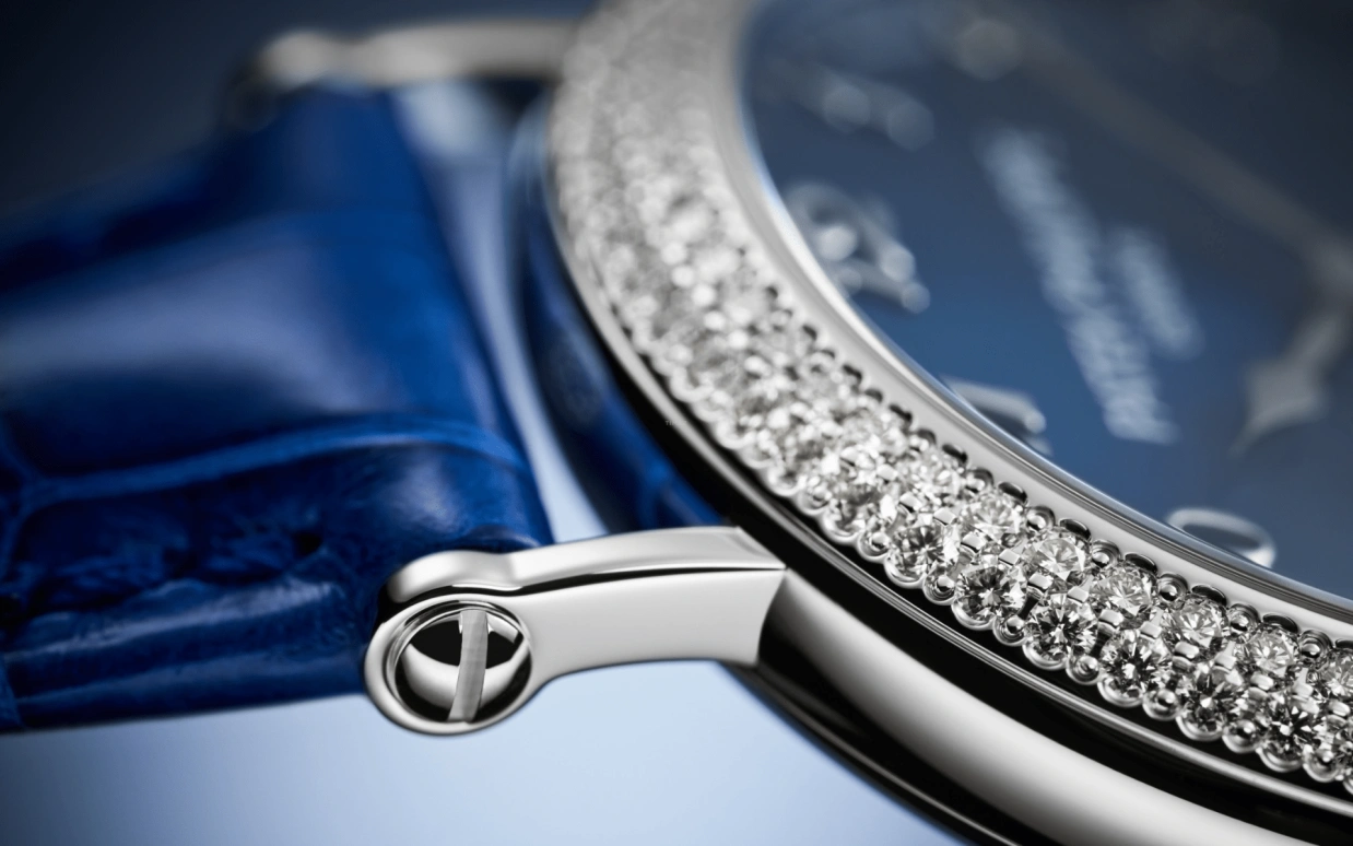 Patek Philippe,Complications 33mm,33mm,White Gold,Blue,Handwound,Moonphase,44hours,7121,7121/200G-001