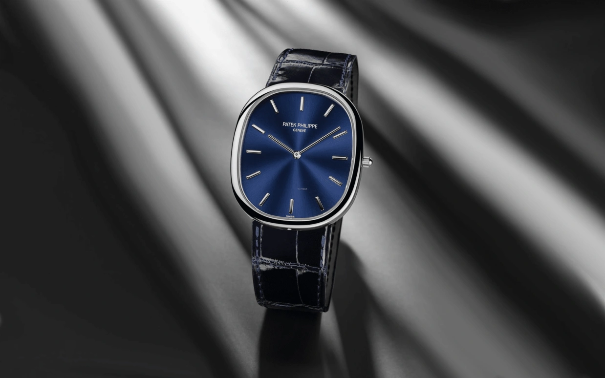 Patek Philippe,Golden Ellipse 34.50mm,34.50mm,Platinum,Blue,Automatic,48hours,In-house Caliber,5738P,5738P-001