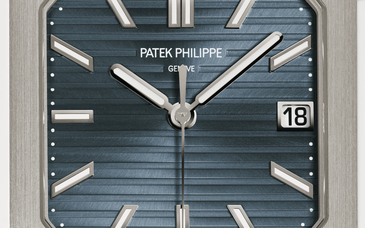 Patek Philippe,Cubitus 40mm,40mm,White Gold,Blue,Automatic,Day,45hours,7128,7128/1G-001