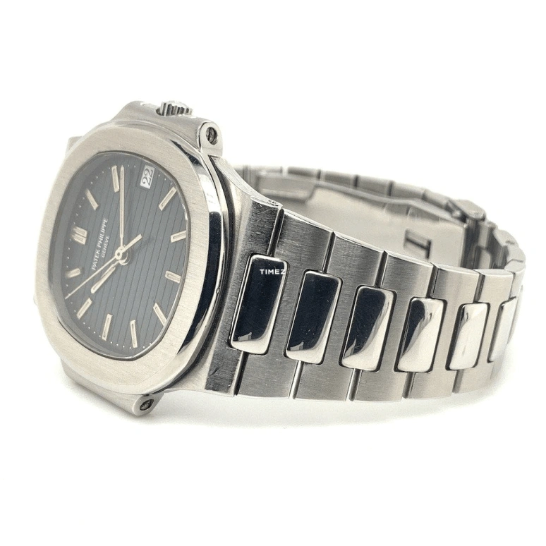 Patek Philippe,Nautilus 34mm,34mm,Stainless Steel,Black,Automatic,Day,In-house Caliber,3800,3800/1A-010