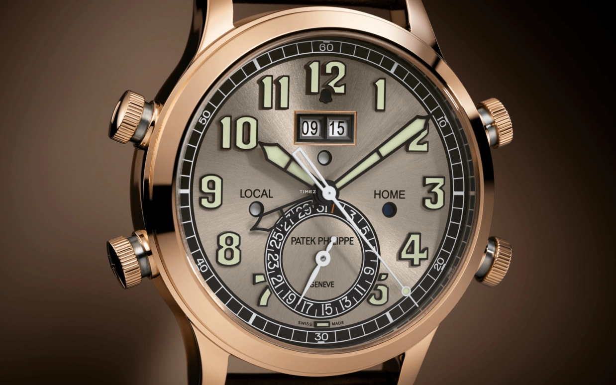 Patek Philippe,Grand Complications 42.20mm,42.20mm,Rose Gold,Grey,Automatic,Day,Dule Time,Alarm,Day / Night Indication,42-52hours,In-house Caliber,5520RG,5520RG-001