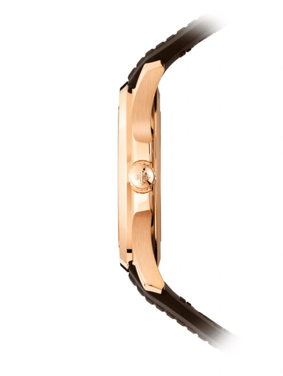 Patek Philippe,Aquanaut 40.80mm,40.80mm,Rose Gold,Brown,Automatic,Day,45hours,Black Coffee,5167R,5167R-001