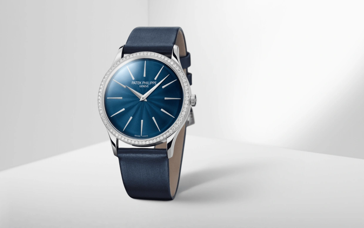 Patek Philippe,Calatrava 35mm,35mm,White Gold,Blue,Automatic,48hours,In-house Caliber,4997,4997/200G-001