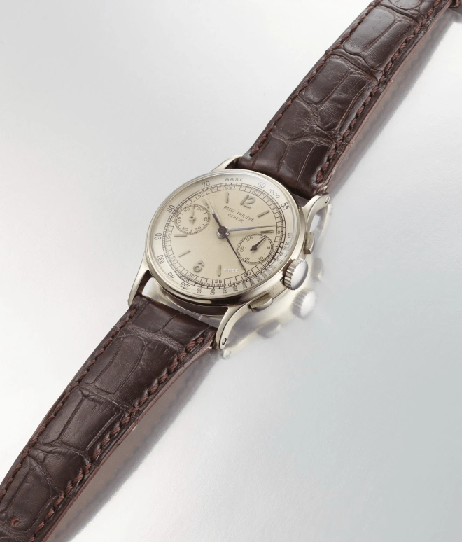 Patek Philippe,Complications 33mm,33mm,White Gold,Silver White,Handwound,Chronograph,Round,130G
