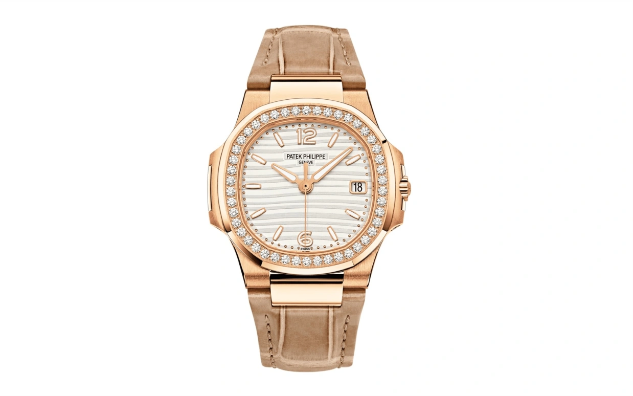Patek Philippe,Nautilus 32mm,32mm,Rose Gold,White,Quartz,Day,In-house Caliber,7010R,7010R-011