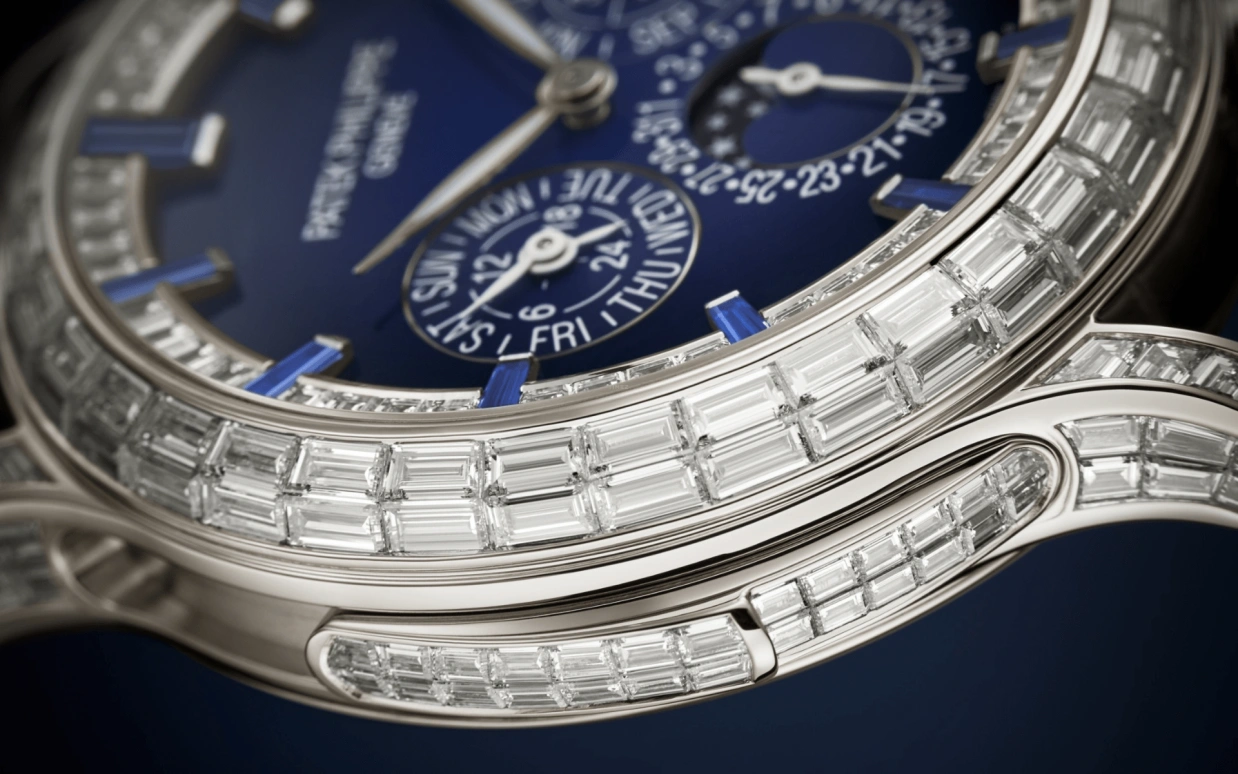 Patek Philippe,Grand Complications 42mm,42mm,Platinum,Blue,Automatic,Moonphase,Perpetual Calendar,Leap Year,Month,48hours,In-house Caliber,Mark Robert Michael Wahlberg,Mark Wahlberg,Anant Ambani,Marky Mark,5374,5374/300P-001