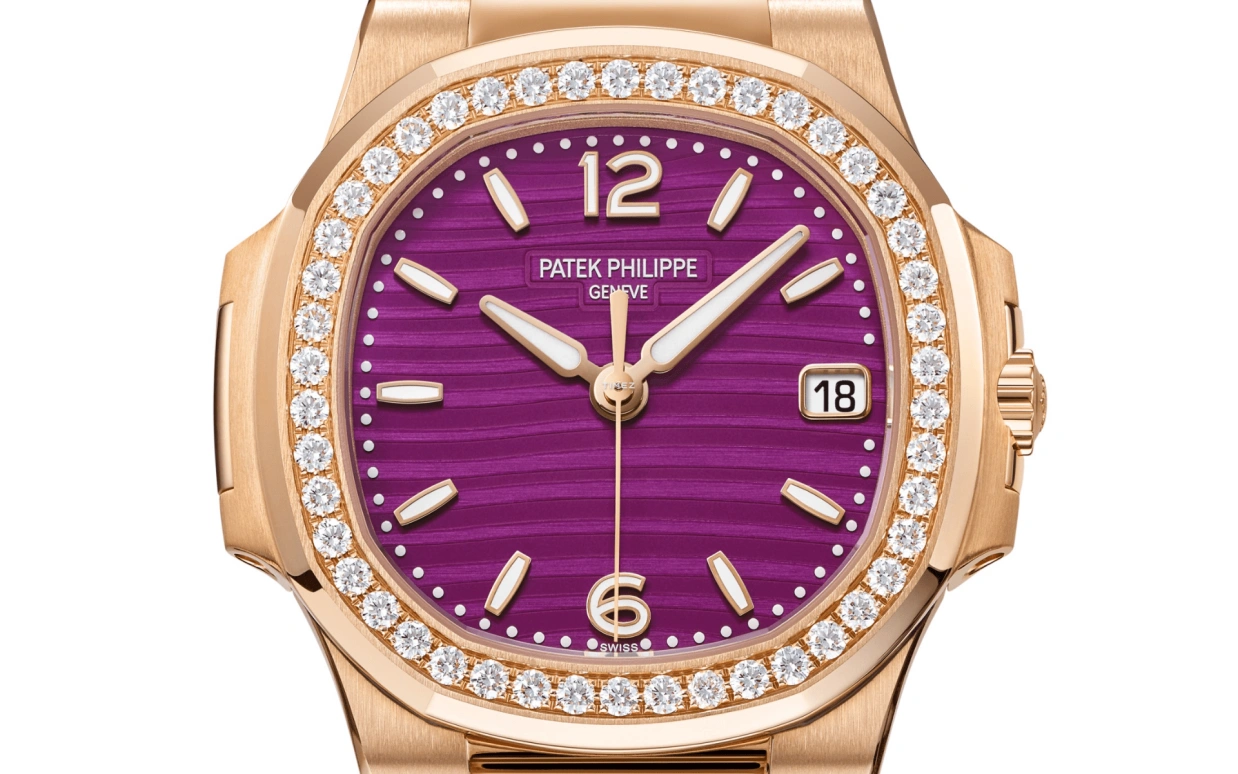Patek Philippe,Nautilus 32mm,32mm,Rose Gold,Purple,Quartz,Day,In-house Caliber,7010,7010/1R-013