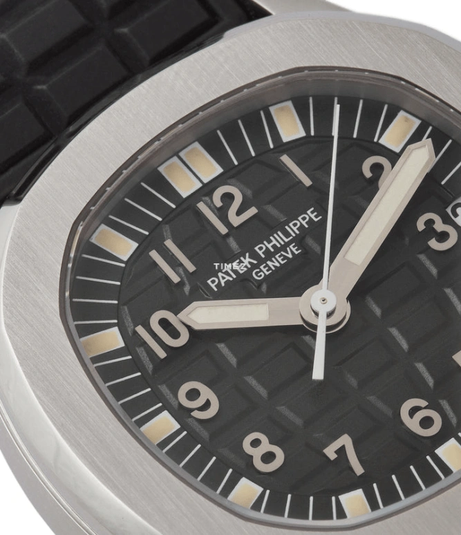 Patek Philippe,Aquanaut 35.20mm,35.20mm,Stainless Steel,Black,Automatic,Day,In-house Caliber,Karina Melynychuk,5066A,5066A-001