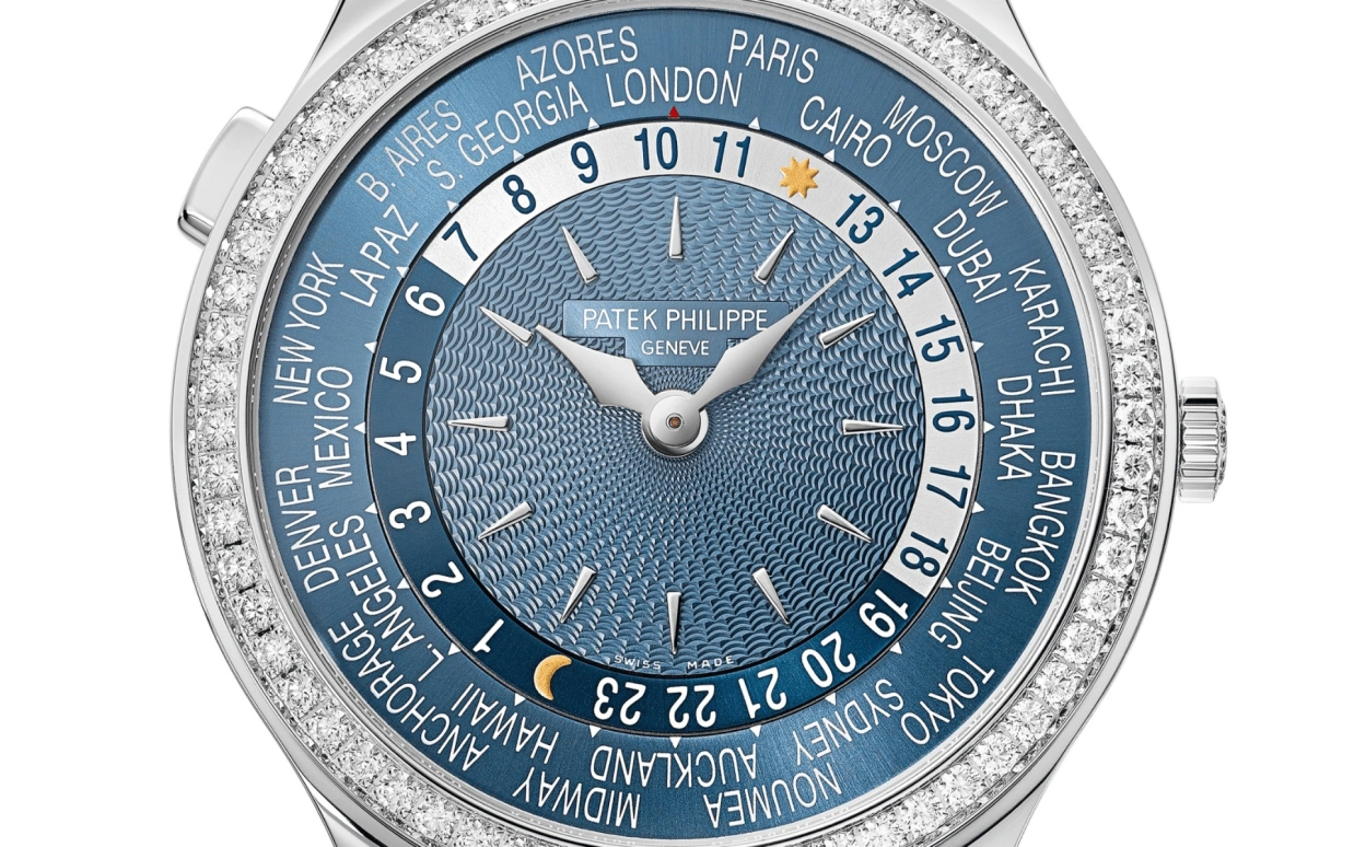 Patek Philippe,Complications 36mm,36mm,White Gold,Blue,Automatic,Moonphase,Day,World Time,Lalisa Manobal,BLACKPINK,7130G,7130G-016
