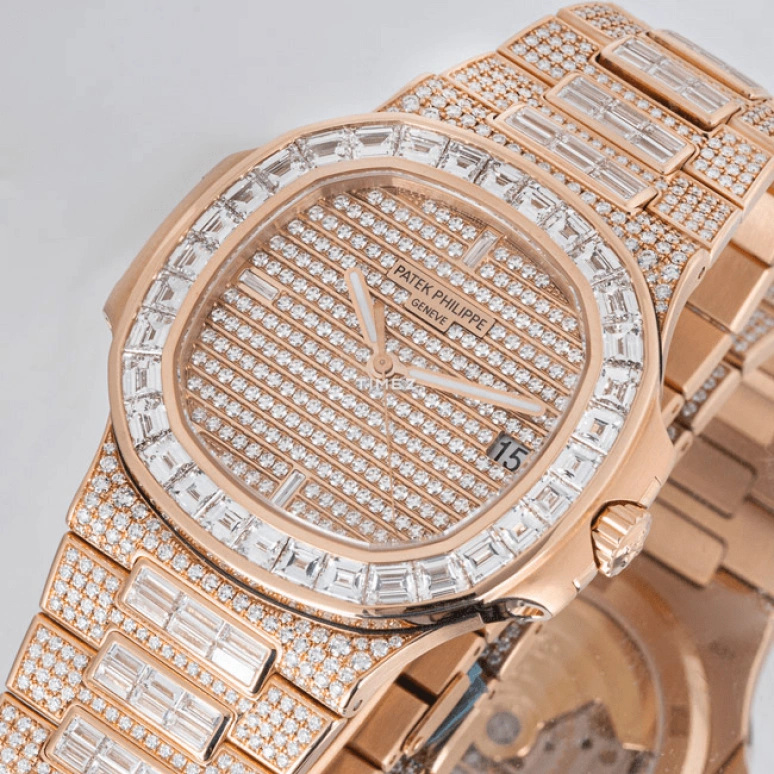 Patek Philippe,Nautilus 40mm,40mm,Rose Gold,Rose Gold,Silver,Automatic,Day,45hours,Drake,5719,5719/10R-010