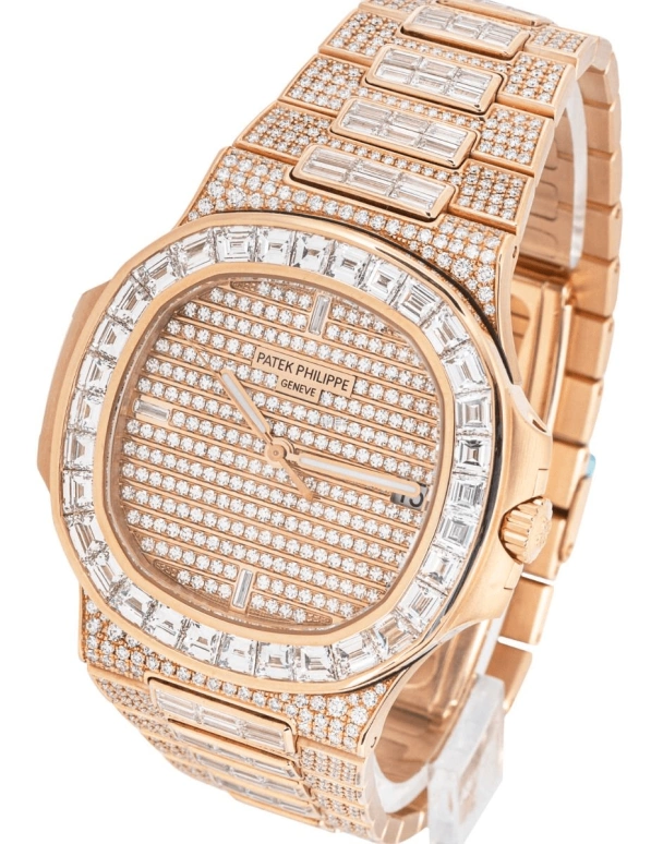 Patek Philippe,Nautilus 40mm,40mm,Rose Gold,Rose Gold,Silver,Automatic,Day,45hours,Drake,5719,5719/10R-010