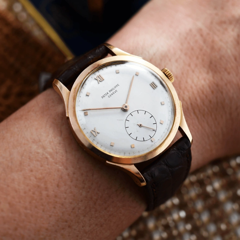 Patek Philippe,Calatrava 36mm,36mm,Rose Gold,White,Automatic,48hours,In-house Caliber,1589R