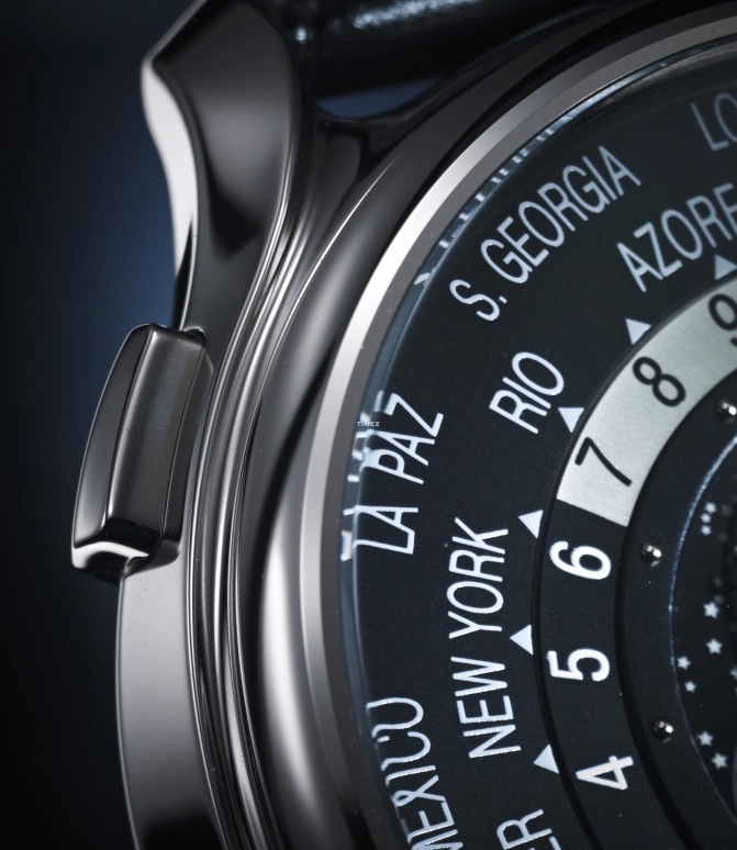 Patek Philippe,Complications 40mm,40mm,White Gold,Black,Automatic,Moonphase,World Time,5575G,5575G-001