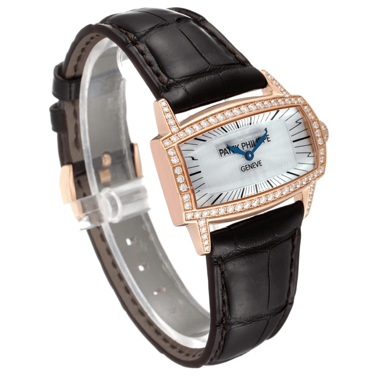 Patek Philippe,Gondolo 37.20x22.40mm,37.20x22.40mm,Rose Gold,White,Silver,Silver White,Quartz,In-house Caliber,Sapphire,Crystal Glass,4981R,4981R-001