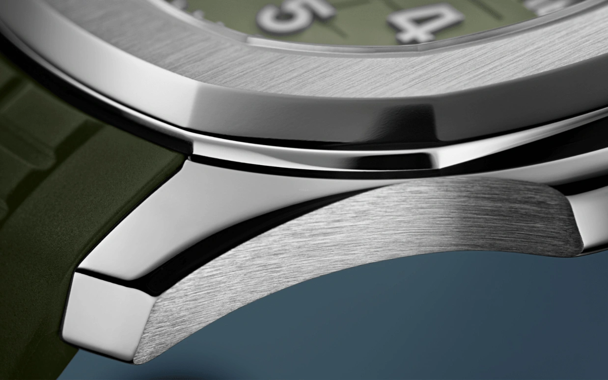 Patek Philippe,Aquanaut 42.20mm,42.20mm,White Gold,Green,Automatic,45hours,In-house Caliber,Tom Holland,Wilber Pan,Will pan,5168G,5168G-010