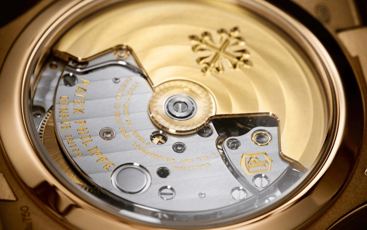 Patek Philippe,Nautilus 35.20mm,35.20mm,Rose Gold,Rose,White,Automatic,Day,45hours,Romeo James Beckham,7118,7118/1R-001