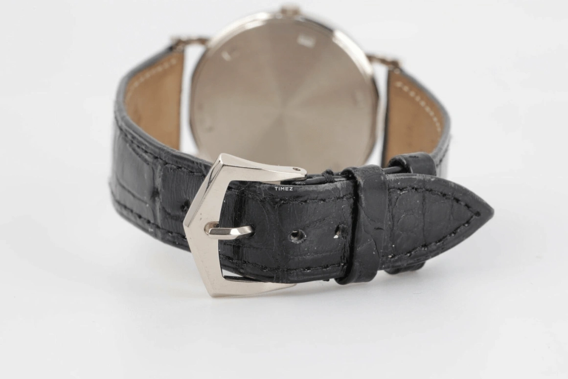 Patek Philippe,Calatrava 32mm,32mm,White Gold,White,Handwound,In-house Caliber,Sapphire,3520DG,3520DG-001