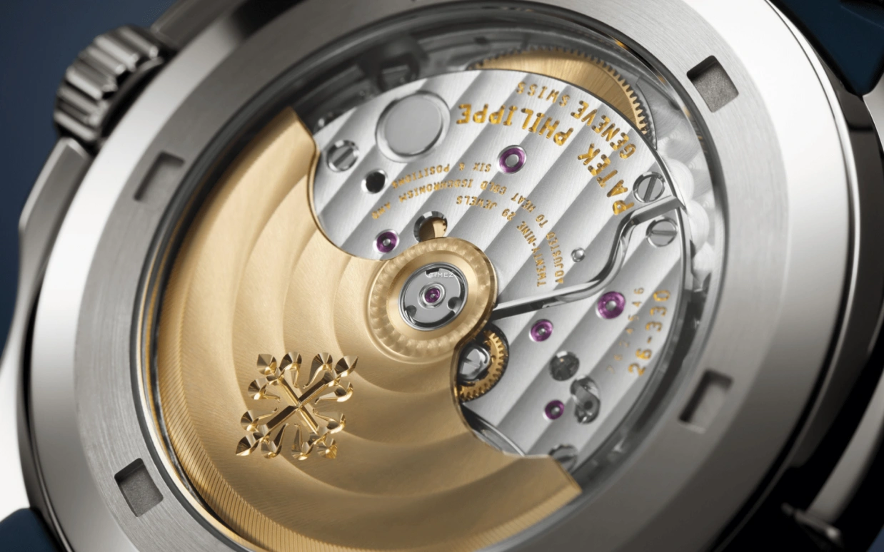 Patek Philippe,Aquanaut 40.80mm,40.80mm,White Gold,Blue,Grey,Automatic,Day,Dule Time,Day / Night Indication,Kevin De Bruyne,Harry Kane,5164G,5164G-001