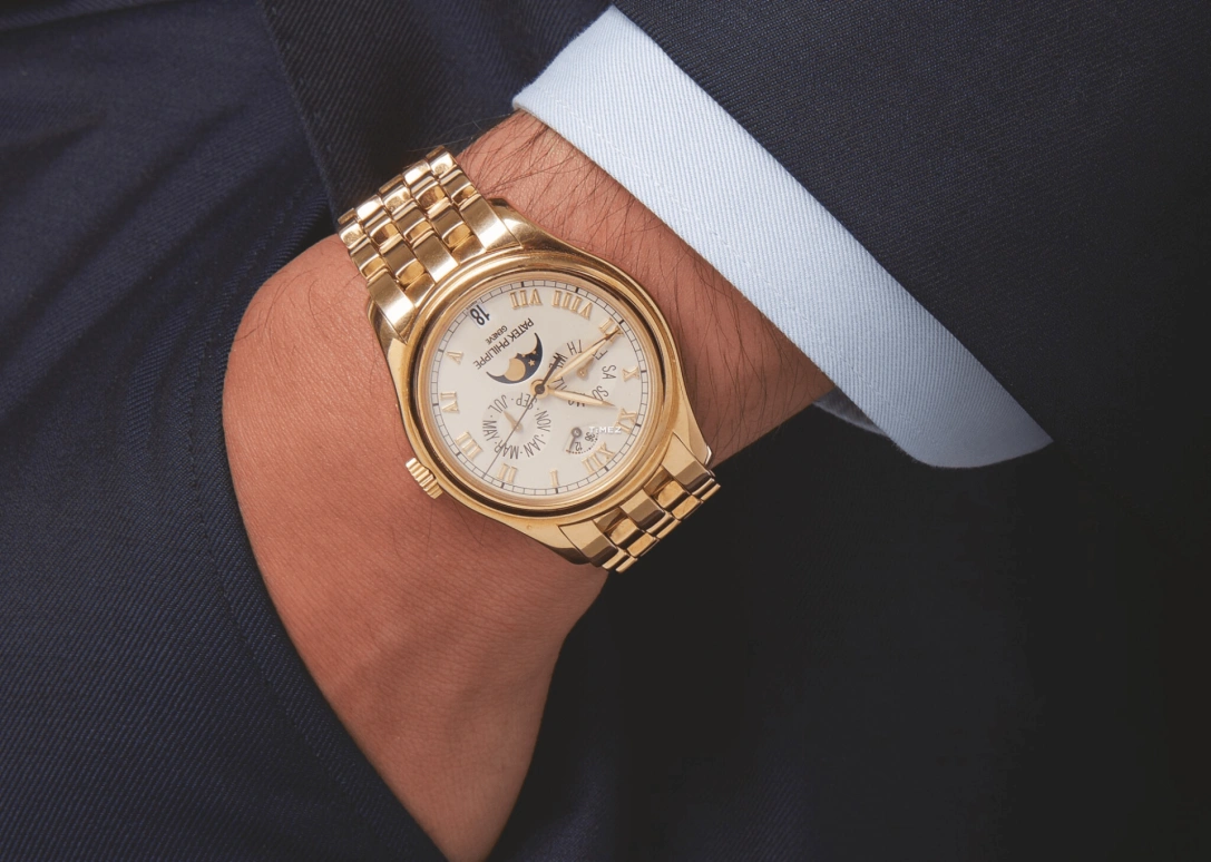 Patek Philippe,Complications 37mm,37mm,Yellow Gold,Cream,Automatic,Moonphase,Annual Calendar,Month,Date,In-house Caliber,Sapphire,Crystal Glass,5036,5036/1J-001
