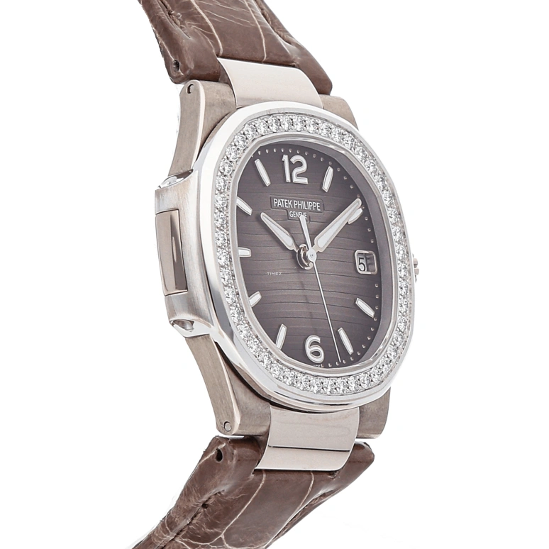 Patek Philippe,Nautilus 32mm,32mm,White Gold,Grey,Quartz,Day,In-house Caliber,7010G,7010G-012