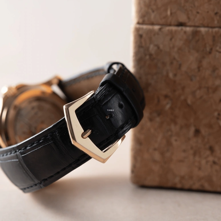 Patek Philippe,Nautilus 36mm,36mm,Rose Gold,White,Automatic,Day,Sapphire,Crystal Glass,5060SR,5060SR-010