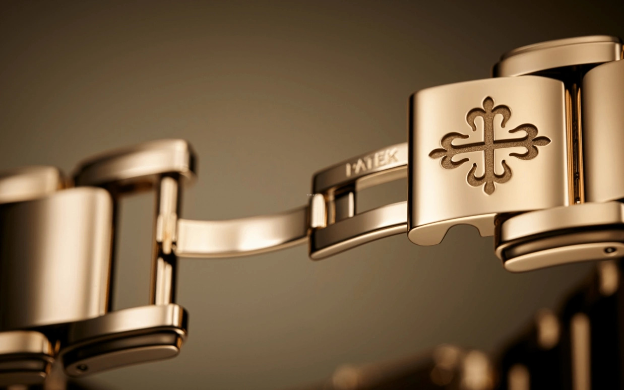 Patek Philippe,Twenty~4 25.10mm,25.10mm,Rose Gold,Brown,Quartz,In-house Caliber,Sapphire,4910,4910/1201R-001