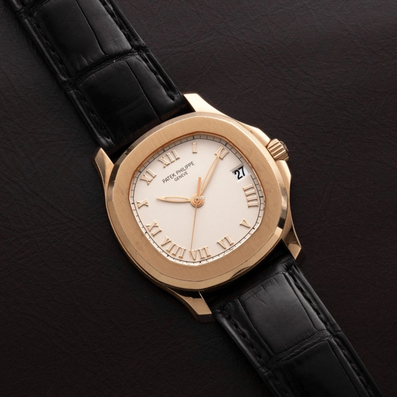 Patek Philippe,Nautilus 36mm,36mm,Rose Gold,White,Automatic,Day,Sapphire,Crystal Glass,5060SR,5060SR-010