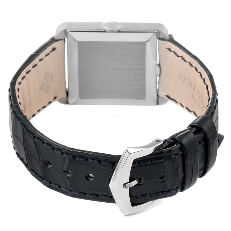 Patek Philippe,Gondolo 26x32.50mm,26x32.50mm,White Gold,Silver,Handwound,In-house Caliber,Sapphire,Crystal Glass,3467G