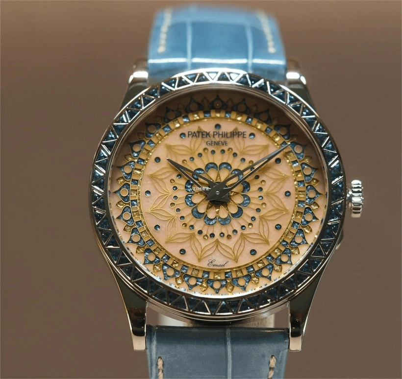 Patek Philippe,Calatrava ,White Gold,Salmon,Multi-Color,Automatic,48hours,In-house Caliber,5089,5089/300G-076