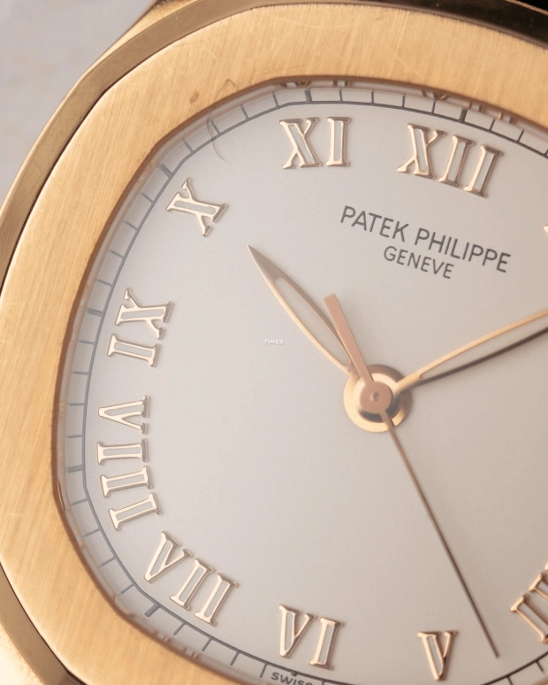 Patek Philippe,Nautilus 36mm,36mm,Rose Gold,White,Automatic,Day,Sapphire,Crystal Glass,5060SR,5060SR-010