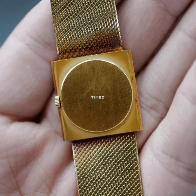 Patek Philippe,Other 30x26mm,30x26mm,Yellow Gold,Gold,Handwound,44hours,In-house Caliber,3491J