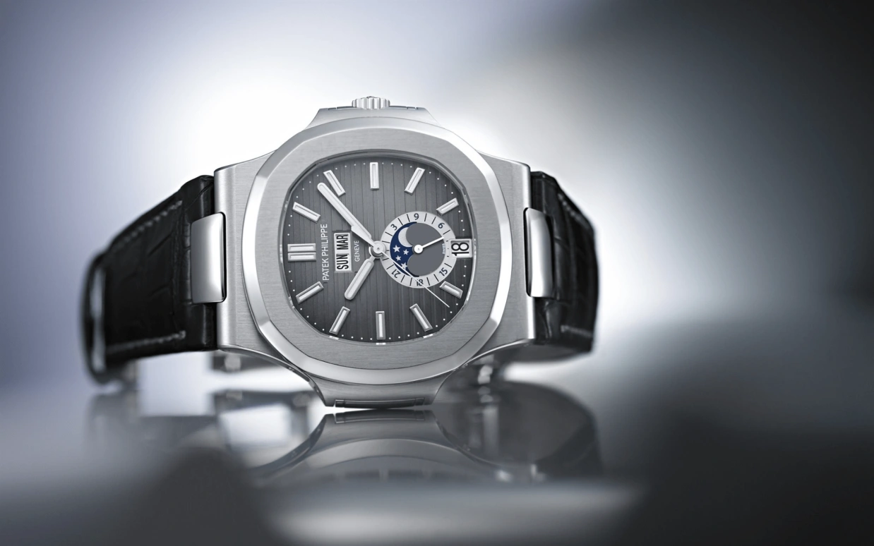 Patek Philippe,Nautilus 40.50mm,40.50mm,Stainless Steel,Grey,Automatic,Moonphase,Annual Calendar,Month,Date,45hours,In-house Caliber,Ronaldo,5726A,5726A-001