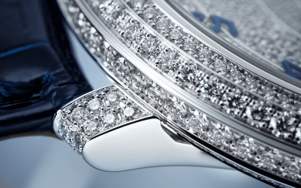 Patek Philippe,Calatrava 36.50mm,36.50mm,White Gold,Silver,Automatic,48hours,In-house Caliber,4978,4978/400G-001