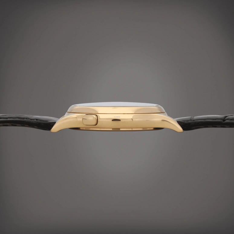 Patek Philippe,Complications 37mm,37mm,Rose Gold,White,Automatic,World Time,Day / Night Indication,5110R,5110R-001