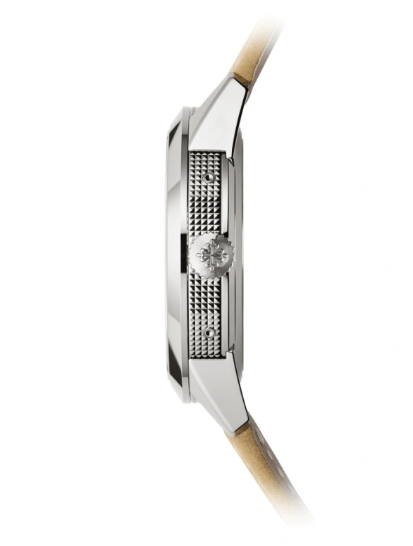 Patek Philippe,Complications 41mm,41mm,White Gold,Green,Handwound,44hours,In-house Caliber,5326G,5326G-001