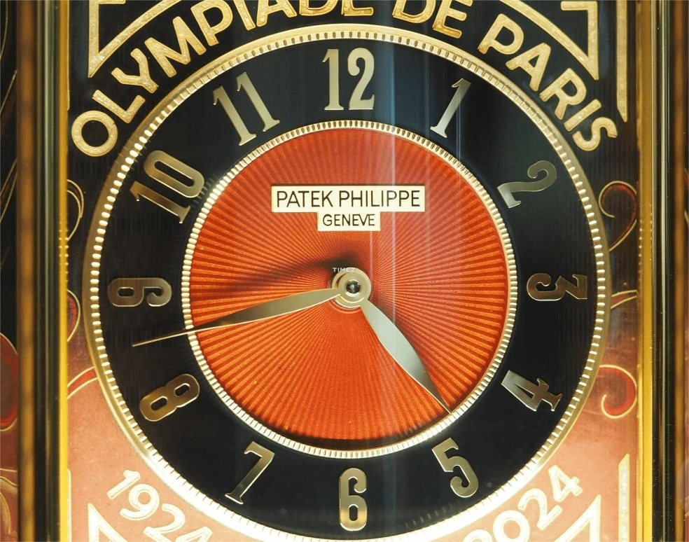 Patek Philippe,Dome Clocks ,Yellow Gold,Black,Red,Electromechanical,In-house Caliber,20176M,20176M-001