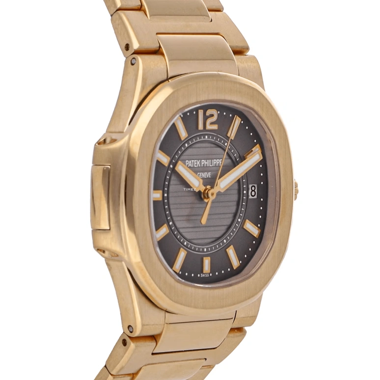 Patek Philippe,Nautilus 32mm,32mm,Rose Gold,Grey,Quartz,Day,In-house Caliber,7011,7011/1R-010
