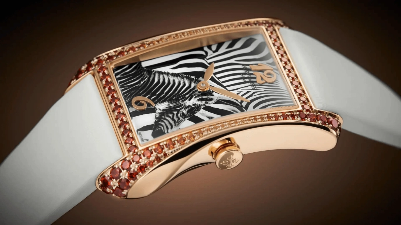 Patek Philippe,Gondolo 28.60x40.85mm,28.60x40.85mm,Rose Gold,Dual,Black,White,Quartz,In-house Caliber,Sapphire,Crystal Glass,4962,4962/200R-010