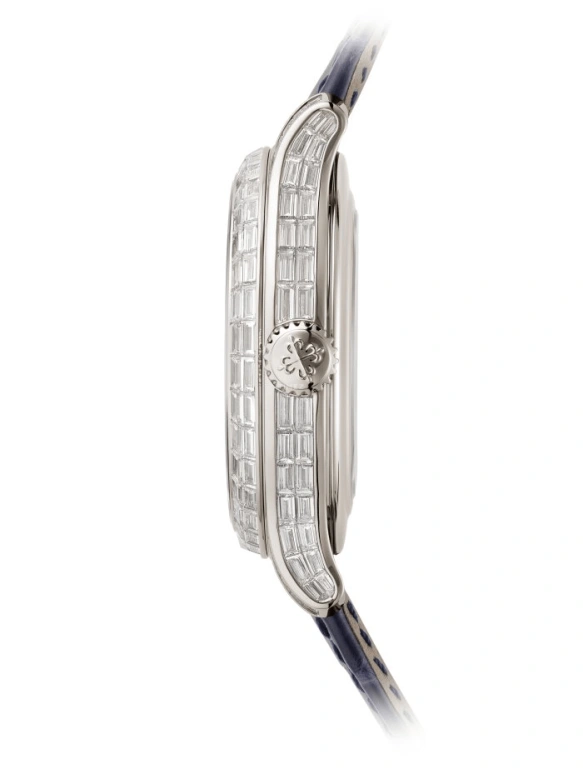 Patek Philippe,Grand Complications 42mm,42mm,Platinum,Blue,Automatic,Moonphase,Perpetual Calendar,Leap Year,Month,48hours,In-house Caliber,Mark Robert Michael Wahlberg,Mark Wahlberg,Anant Ambani,Marky Mark,5374,5374/300P-001
