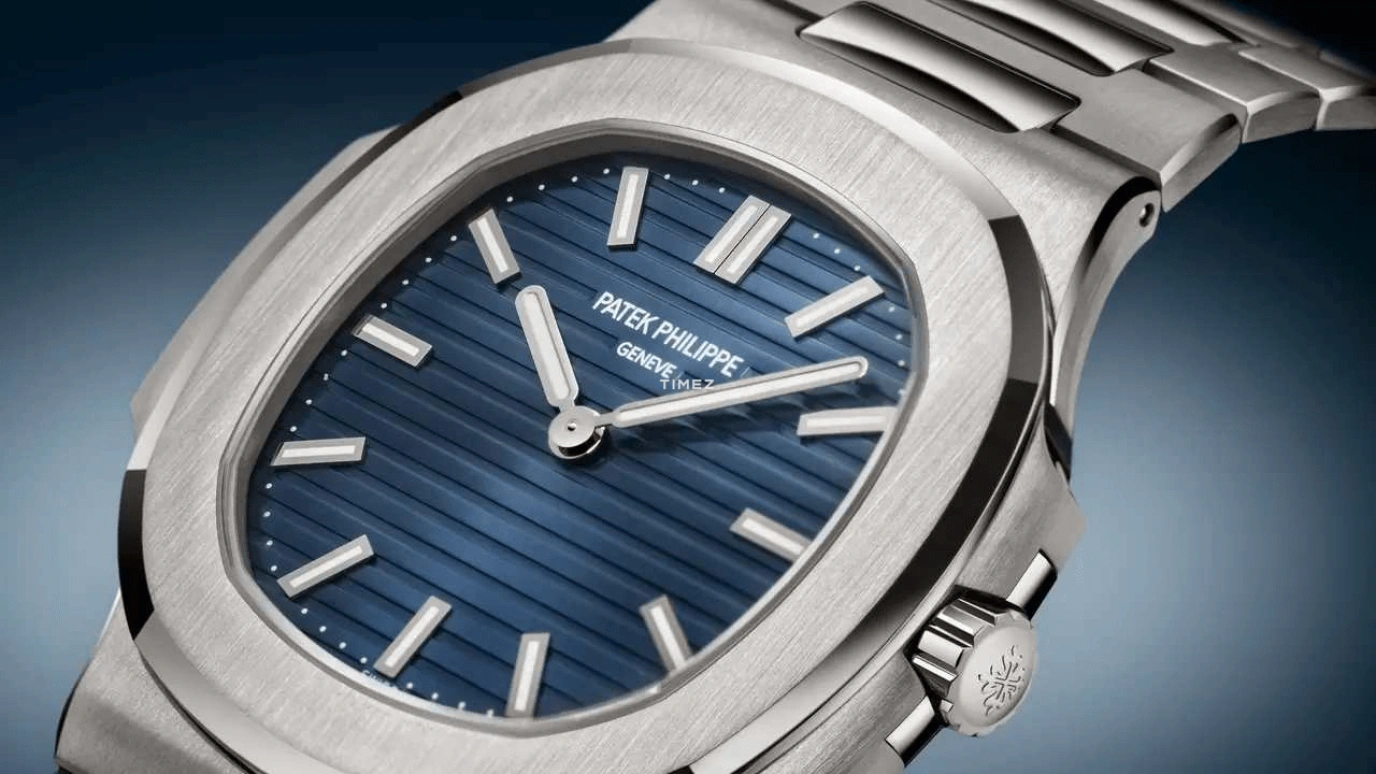 Patek Philippe,Nautilus 41mm,41mm,White Gold,Blue,Automatic,48hours,In-house Caliber,5810,5810/1G-001