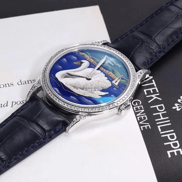 Patek Philippe,Calatrava 40mm,40mm,White Gold,Blue,White,Multi-Color,Automatic,48hours,In-house Caliber,5077,5077/100G-019