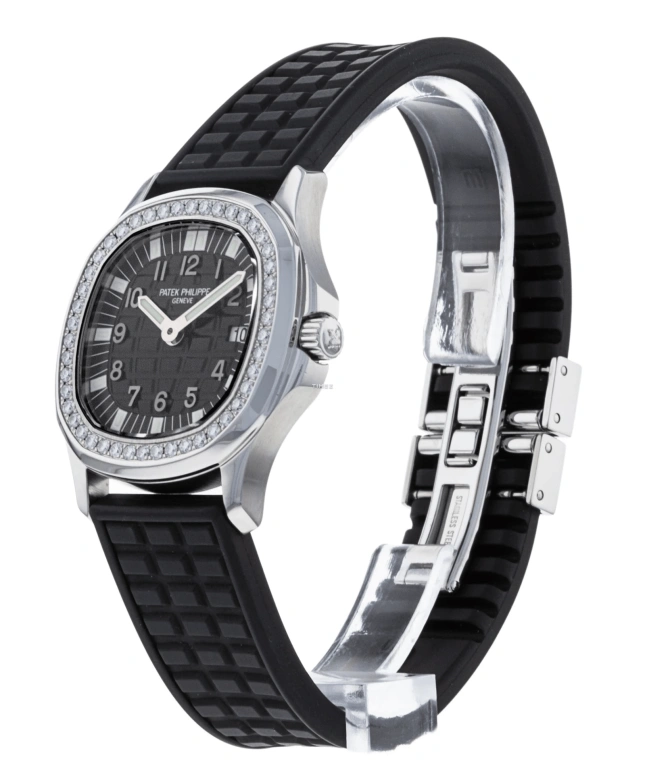 Patek Philippe,Aquanaut 29.40mm,29.40mm,Stainless Steel,Black,Quartz,Day,In-house Caliber,4961A,4961A-001