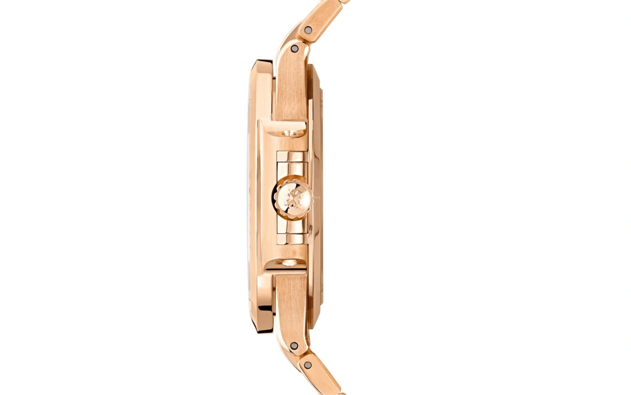 Patek Philippe,Nautilus 35.20mm,35.20mm,Rose Gold,Silver,Automatic,Day,45hours,7118,7118/1200R-001