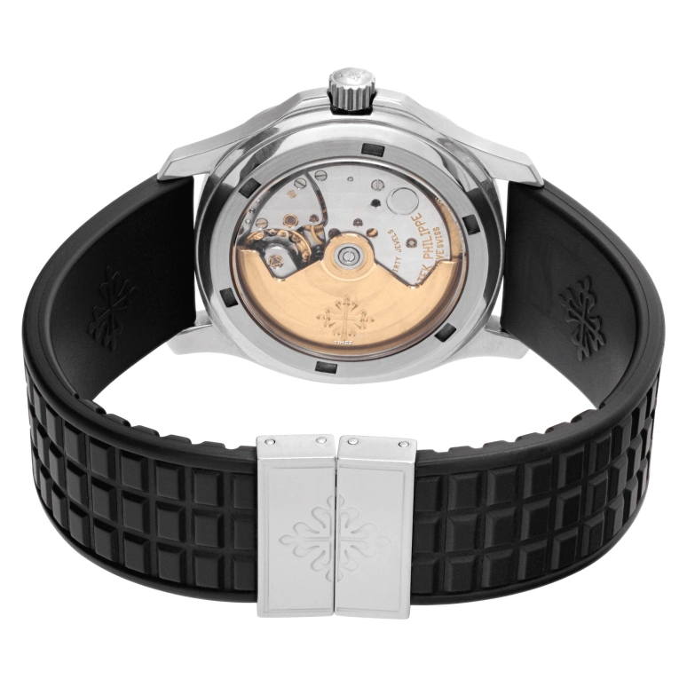 Patek Philippe,Aquanaut 35.20mm,35.20mm,Stainless Steel,Black,Automatic,Day,In-house Caliber,Karina Melynychuk,5066A,5066A-001