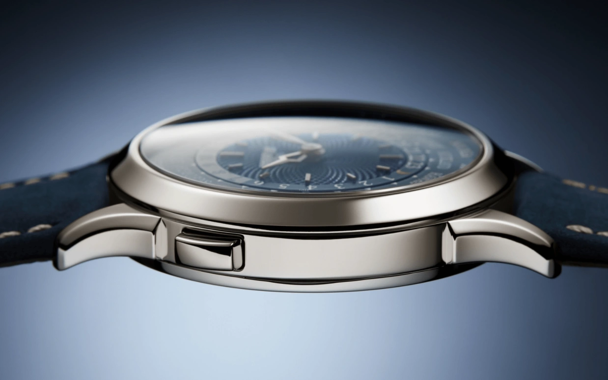 Patek Philippe,Complications 38.50mm,38.50mm,Platinum,Blue,Automatic,Moonphase,Day,World Time,5230P,5230P-001