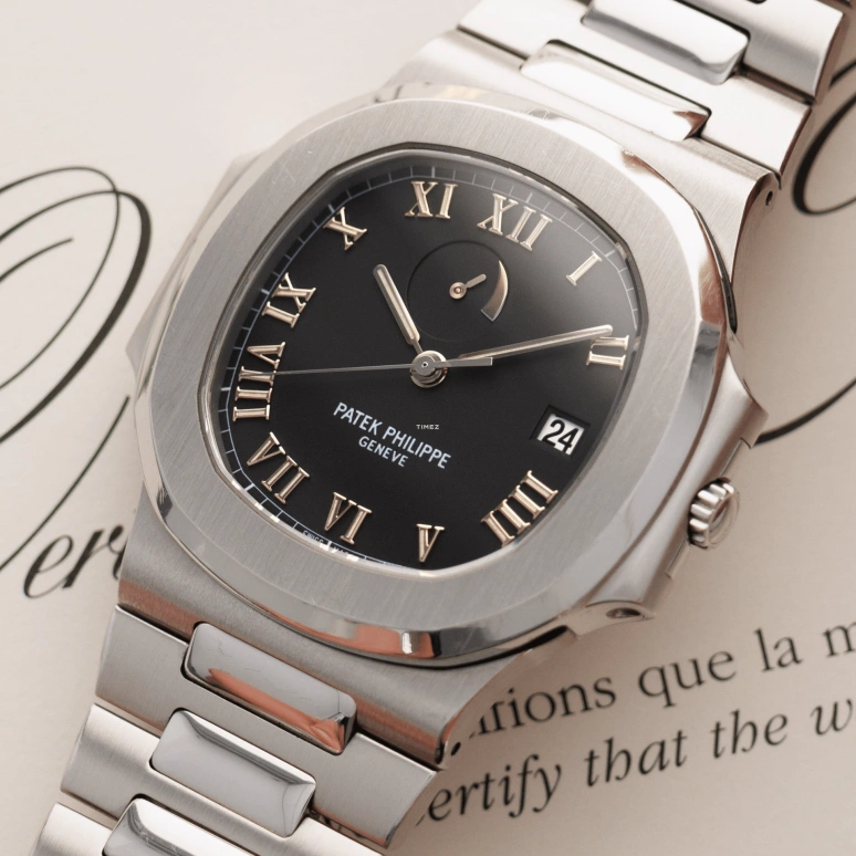 Patek Philippe,Nautilus 40mm,40mm,Stainless Steel,Black,Automatic,Day,Power Reserve Indicator,3710,3710/1A-001