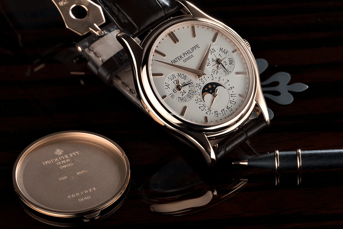 Patek Philippe,Grand Complications 37.20mm,37.20mm,Rose Gold,White,Automatic,Moonphase,Perpetual Calendar,Leap Year,Month,48hours,In-house Caliber,5140R,5140R-011