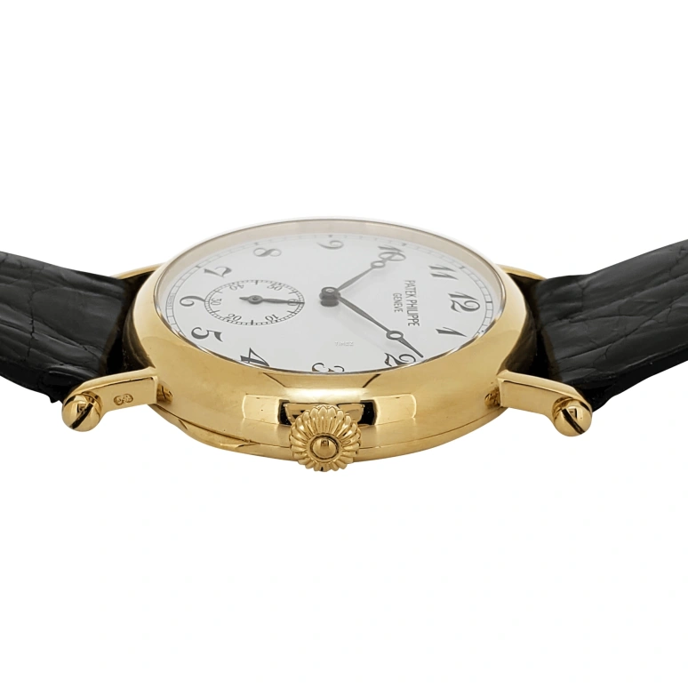 Patek Philippe,Calatrava 33mm,33mm,Yellow Gold,White,Handwound,44hours,In-house Caliber,3960J