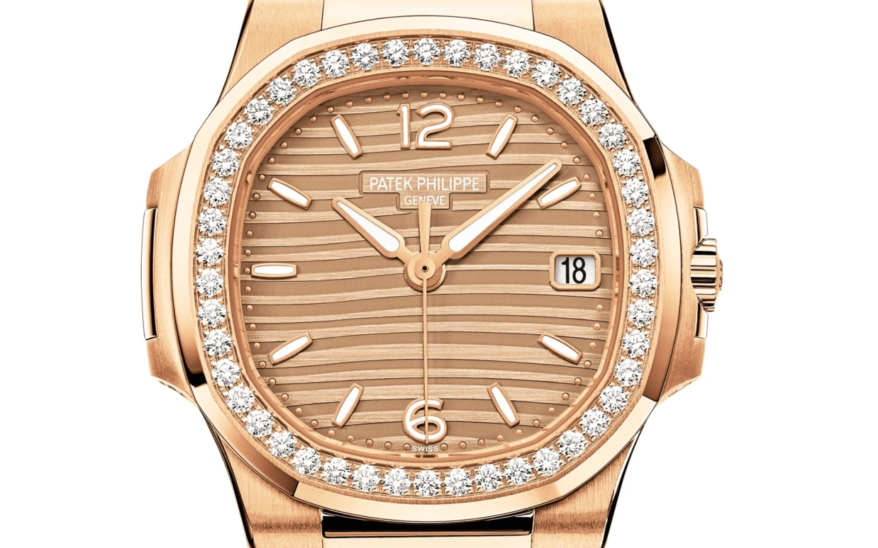 Patek Philippe,Nautilus 32mm,32mm,Rose Gold,Pink,Quartz,Day,In-house Caliber,7010,7010/1R-012
