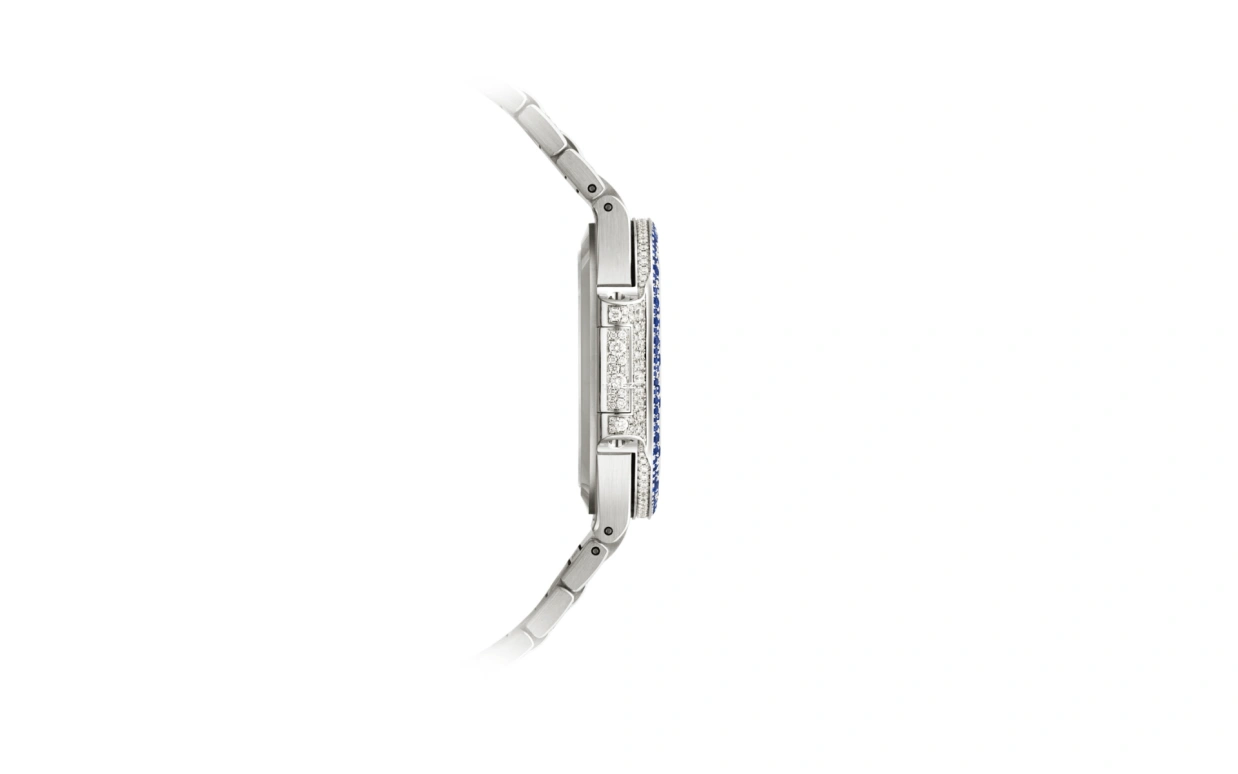 Patek Philippe,Nautilus 35.20mm,35.20mm,White Gold,Silver White,Automatic,45hours,In-house Caliber,7118,7118/1451G-001